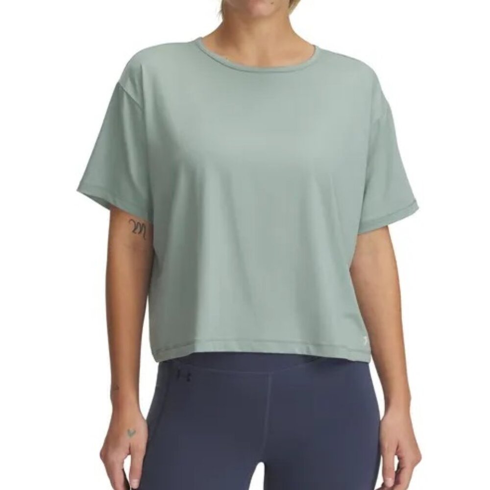 Under Armour sage green Motion Training t-shirt